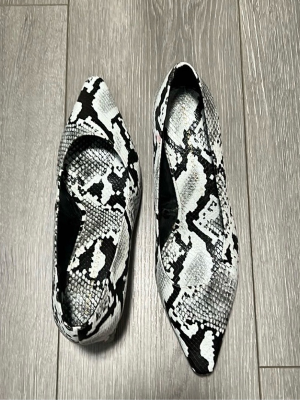 ZARA Heels Snake-Print Pointed Toe Women’s Size 9.5M- Black & White - Picture 3 of 7